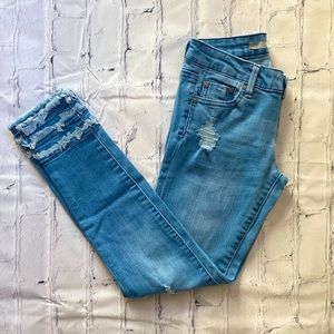 Tractr Distressed Jeans
